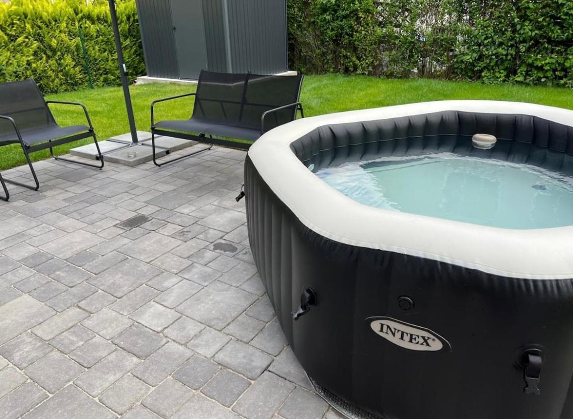 Haushalfte Mit Garten, Kamin, Grill & Whirlpool Nahe Ber Villa Berlin Kültér fotó