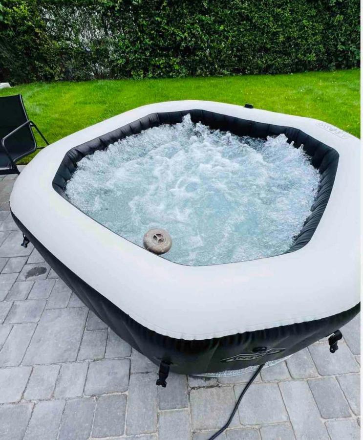 Haushalfte Mit Garten, Kamin, Grill & Whirlpool Nahe Ber Villa Berlin Kültér fotó