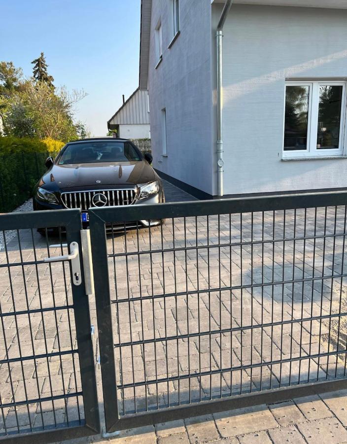 Haushalfte Mit Garten, Kamin, Grill & Whirlpool Nahe Ber Villa Berlin Kültér fotó